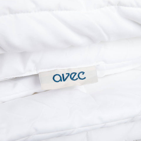 A detailed view of the Avec down alternative duvet insert